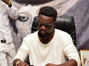 Sarkodie27sMaryAlbumlaunchflopsinTamale 1 295x220 - Sarkodie's "Mary" Album launch flops in Tamale, as fans refuse to pay 20 GHC