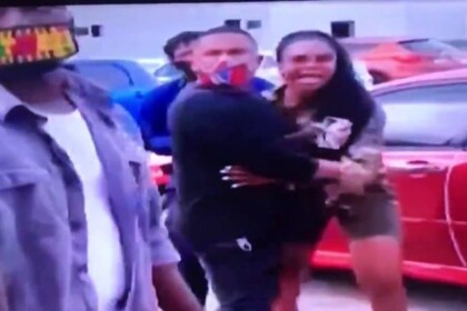 Sista Afia remove her heels and attempt fighting Freda Rhymz on Tv3 premises